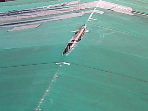 倉庫テントの補修前